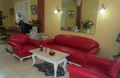 Puerto de Boniato House | Hostal EnsueNo SANTIAGO DE CUBA