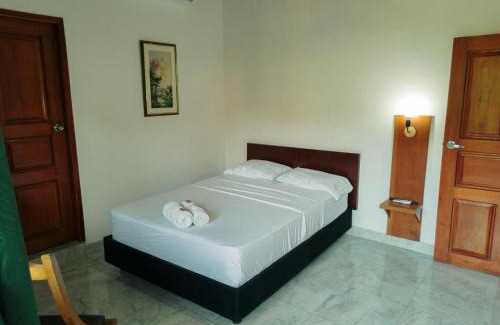 Palomino Hotel | Hostal Grand Park Palomino