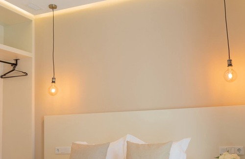 Conil de la Frontera City Center Hotel | Hostal La Mina