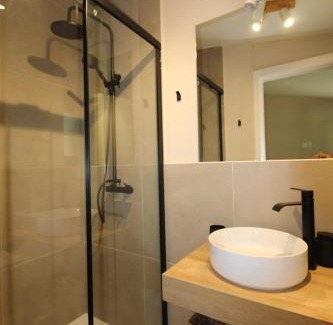 Las Acacias House | Hostal Las Acacias