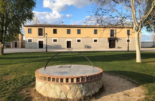 Avila House | Hostal Las Paneras