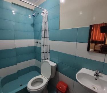 San Martin de Porres Hotel | Hostal Leo
