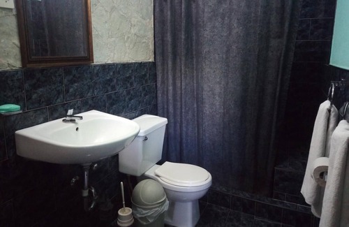 Puerto de Boniato House | Hostal Leonardo y Rosa SANTIAGO DE CUBA