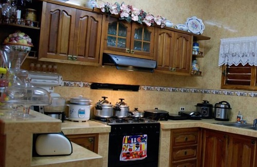 Cienfuegos House | Hostal Los Vitrales