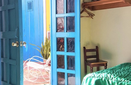 Remedios House | Hostal Los Vitrales