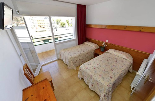 Lloret Town Center Hotel | Hostal Magnolia