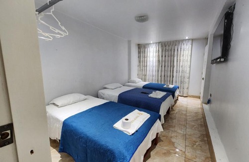 Salas Hotel | Hostal Majestad Ica