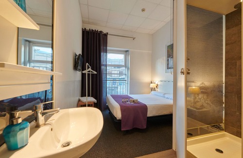 La Ribera House | Hostal Mayerling Centro