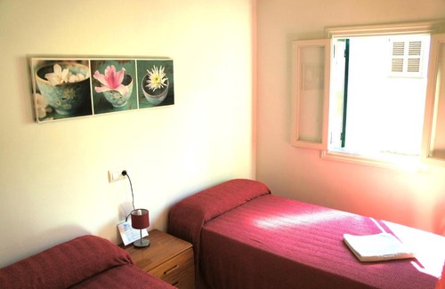 Ciudadela House | Hostal Oasis Menorca