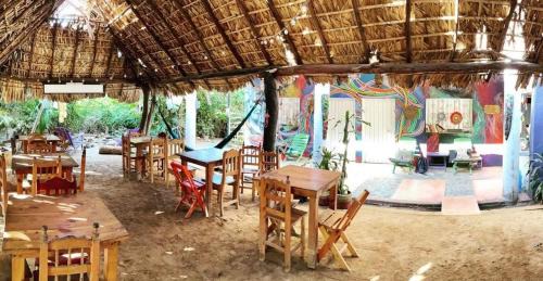 Santa Maria Tonameca Hotel | hostal pakal