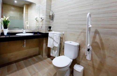 San Fernando House | Hostal Paris
