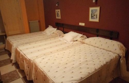Cuenca House | Hostal Residencia Castilla