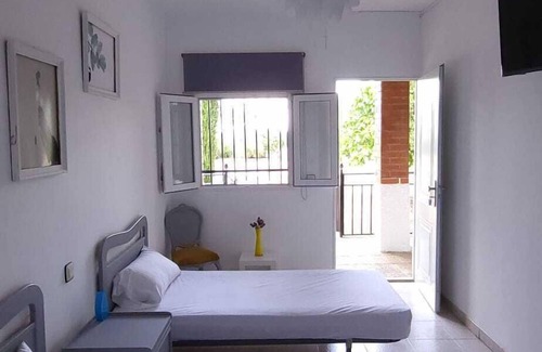 San Martin de Montalban Hostel | Hostal San Martin de Montalbán