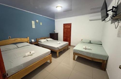 Ahuachapan House | Hostal Sunset Town