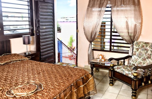 Santa Clara House | Hostal Tío Robert