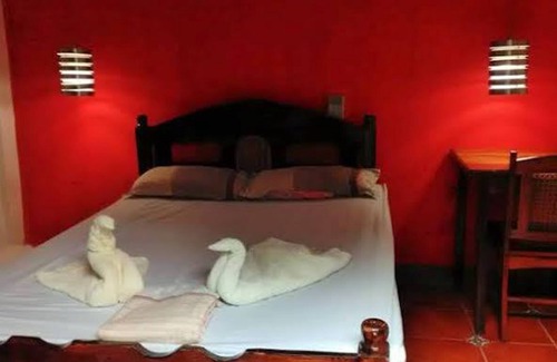 Leon House | Hostal Vacaciones Nicas