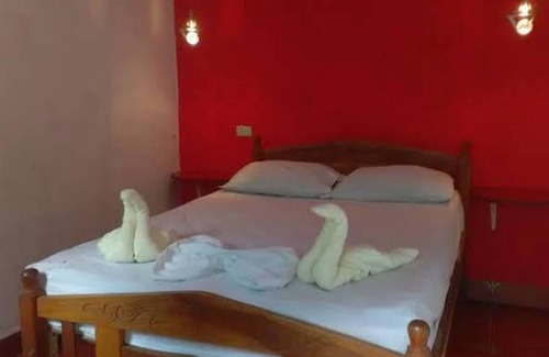 Leon House | Hostal Vacaciones Nicas
