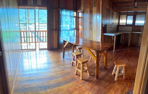 Mindo House | Hostal Vista Verde