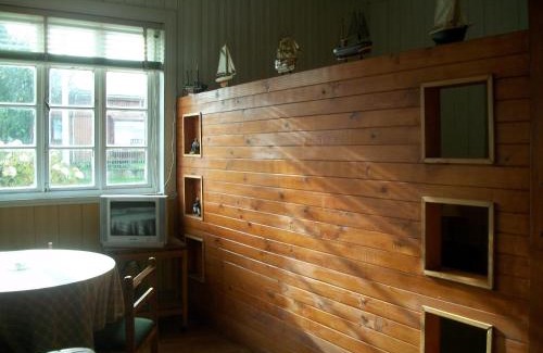 Puerto Varas House | Hostal y Cabañas Villa Germana