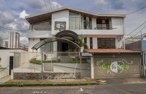 Catedral Hostel | Hostel ∙ 8 guests