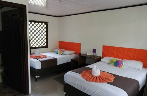 Tortuguero Hostel | Hostel ∙ 8 guests