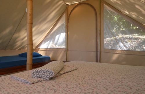San Francisco de Coyote Bed & Breakfast | Hostel & Camping Alouatta