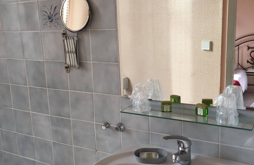 Arles Hotel | Hostellerie de la Source