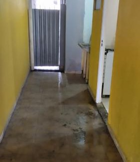 Itu House | Hoster Casal com Garagem