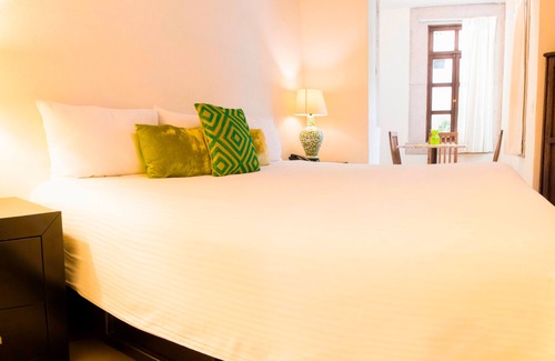 Historic Centre Hotel | Hosting House Express