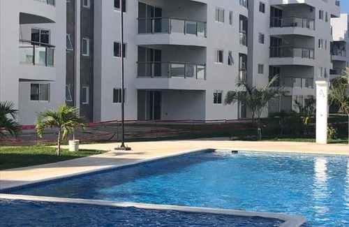 Playa Diamante Apartment | Hostpal Departamento en Acapulco
