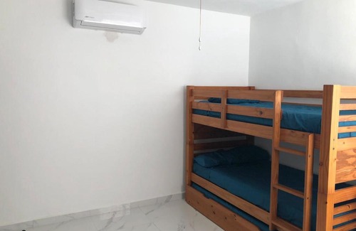 Playa Diamante Apartment | Hostpal Departamento en Acapulco