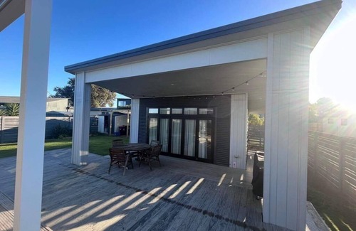 Matarangi House | Hosts on the Coast Beach Break Matarangi