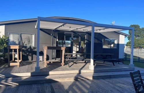 Matarangi House | Hosts on the Coast Beach Break Matarangi