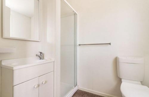 Pauanui House | Hosts on the Coast Park & Play