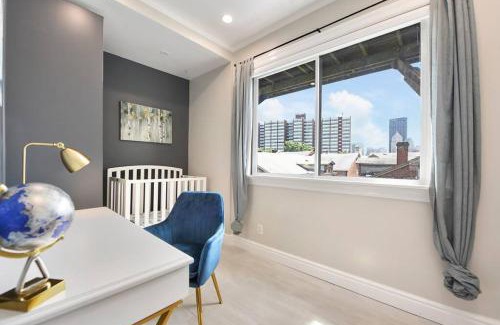 East Allegheny House | HostWise Stays - Great Balcony Views, Patio, Minutes to Stadiums