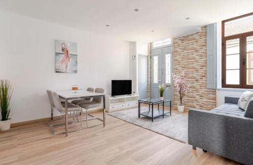 Ramalde House | HostWise - Traditional House with Terrace
