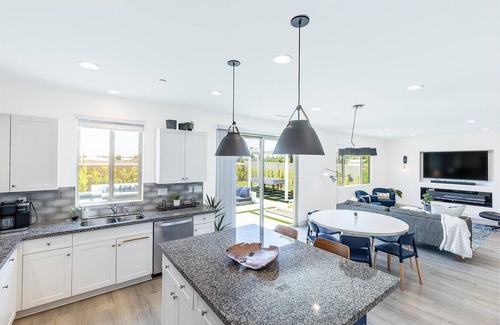 Coachella House | Hot Haus - As deluxe as they come, show stopper, WOW factor, unbelievable pool and backyard