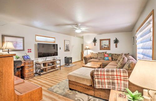 Big Bear House | Hot Tub and Deck Big Bear Gem Near Resorts!