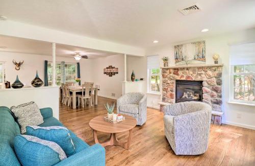 Pocono Summit House | Hot Tub and Deck Gorgeous Retreat in Pocono Summit!
