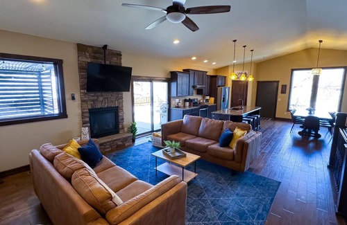Spearfish Apartment | Hot Tub | Arcades | Bunk Room | Peaceful Retreat!