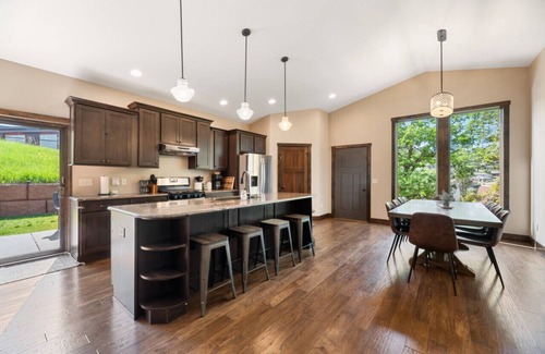 Spearfish Apartment | Hot Tub | Arcades | Bunk Room | Peaceful Retreat!