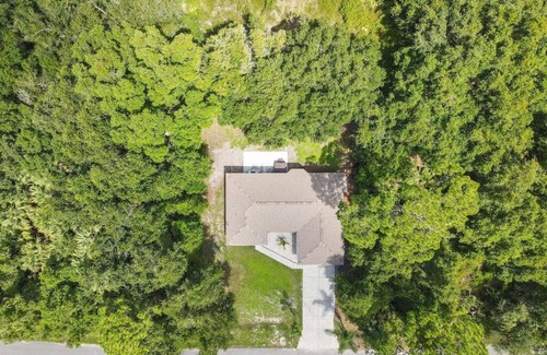North Port House | Hot Tub, Breakfast, Game Room, & Close to Beaches