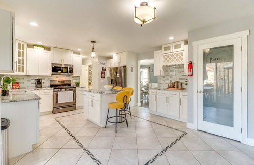 Tobyhanna House | Hot Tub & Fire Pit: Family Home in Tobyhanna