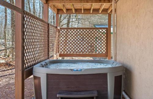 Pocono Lake Ski Chalet | Hot Tub Fire-place Game Room Arrowhead Lake
