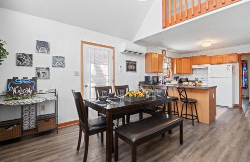 Pocono Lake Ski Chalet | Hot Tub Fire-place Game Room Arrowhead Lake