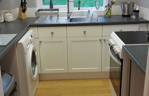 Hemyock House | Hot Tub Hideaway - luxury romantic getaway in stunning countryside. Pet friendly