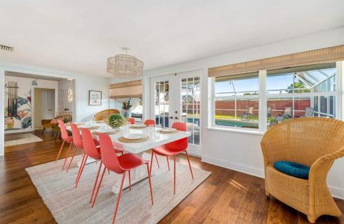 Bradenton House | Hot Tub - Mins to Anna Maria - Heated Pool -Arcade for Family