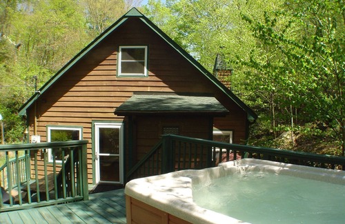 Todd Cabin | Hot Tub Nights + Fireside Comfort = The Perfect Sept @ Roaring Creek