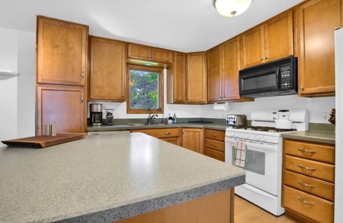 Caseville Apartment | Hot Tub Open! Cozy lakeview Home w Great Beach!