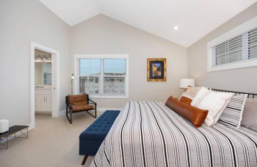 Douglas House | Hot Tub - Saugatuck - Douglas - Luxury Home Sleeps 8